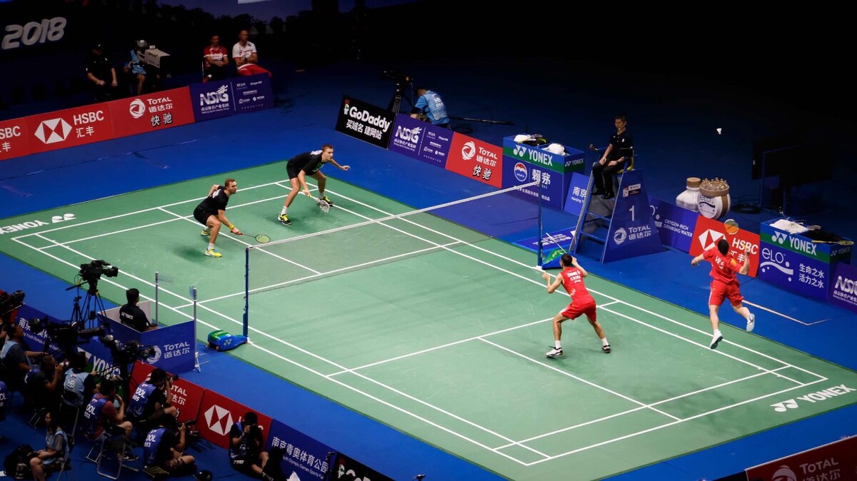 不追求冒险 不追求冒险