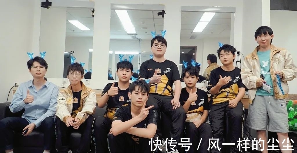 一场的碰撞 一场的碰撞